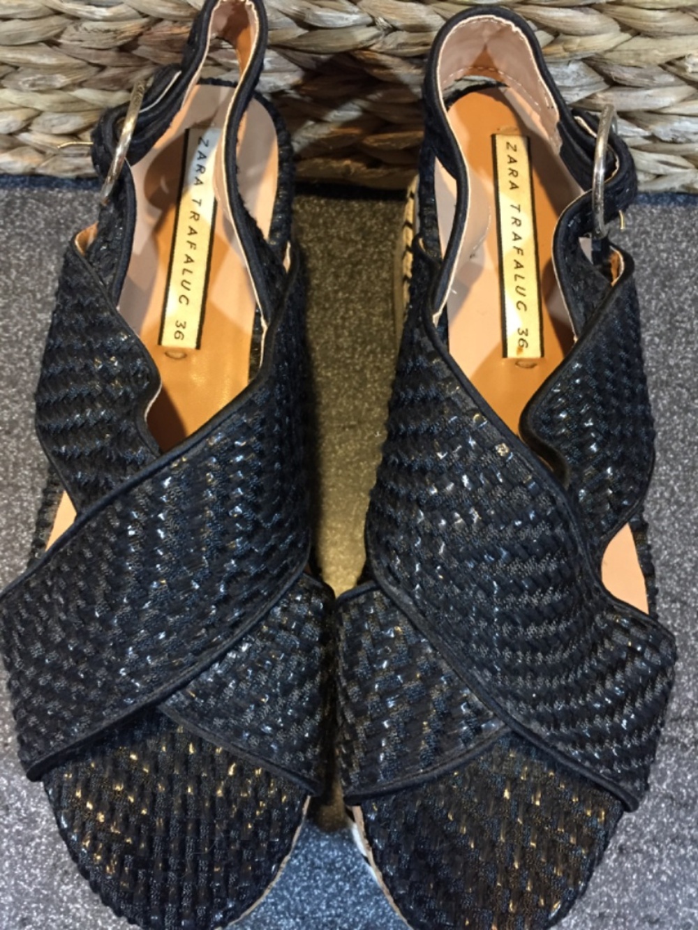 Zara Trafaluc Black Woven Platform Sandals - Picture 3 of 15